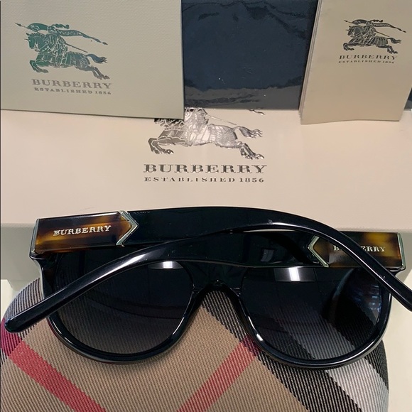 Authentic Burberry Sunglasses - Picture 2 of 4